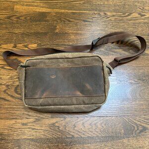 WaterField Sutter Sling Pouch for Nintendo Switch